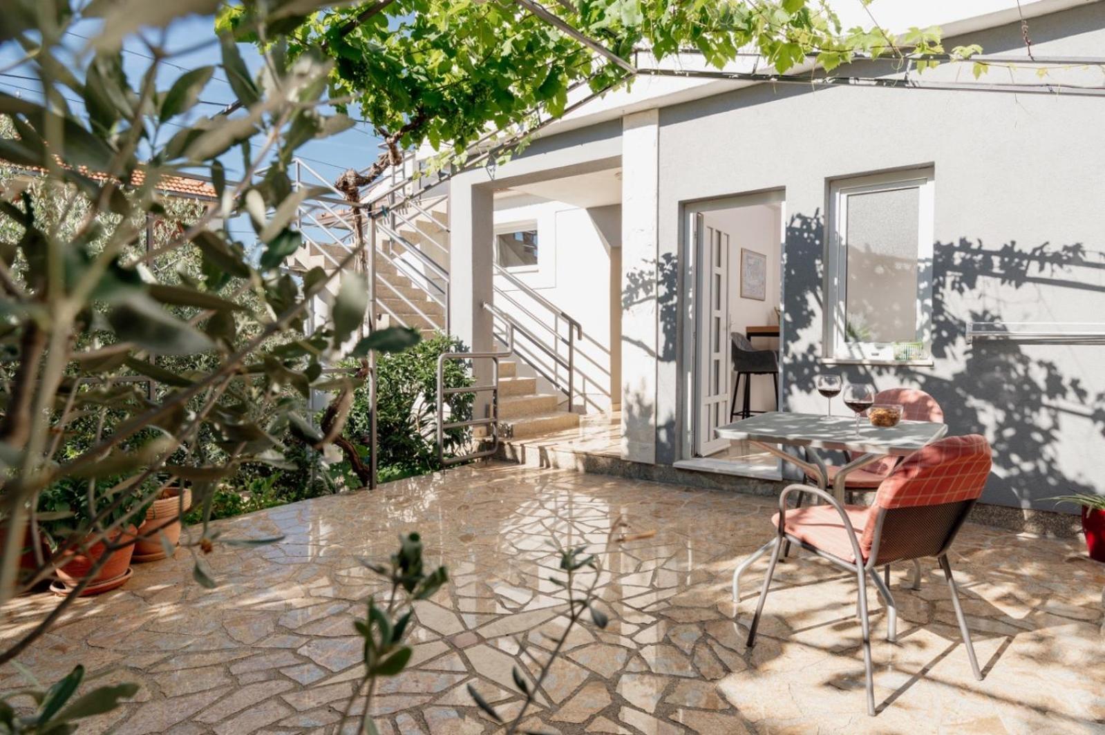 Apartments Kudelik Trogir Eksteriør billede