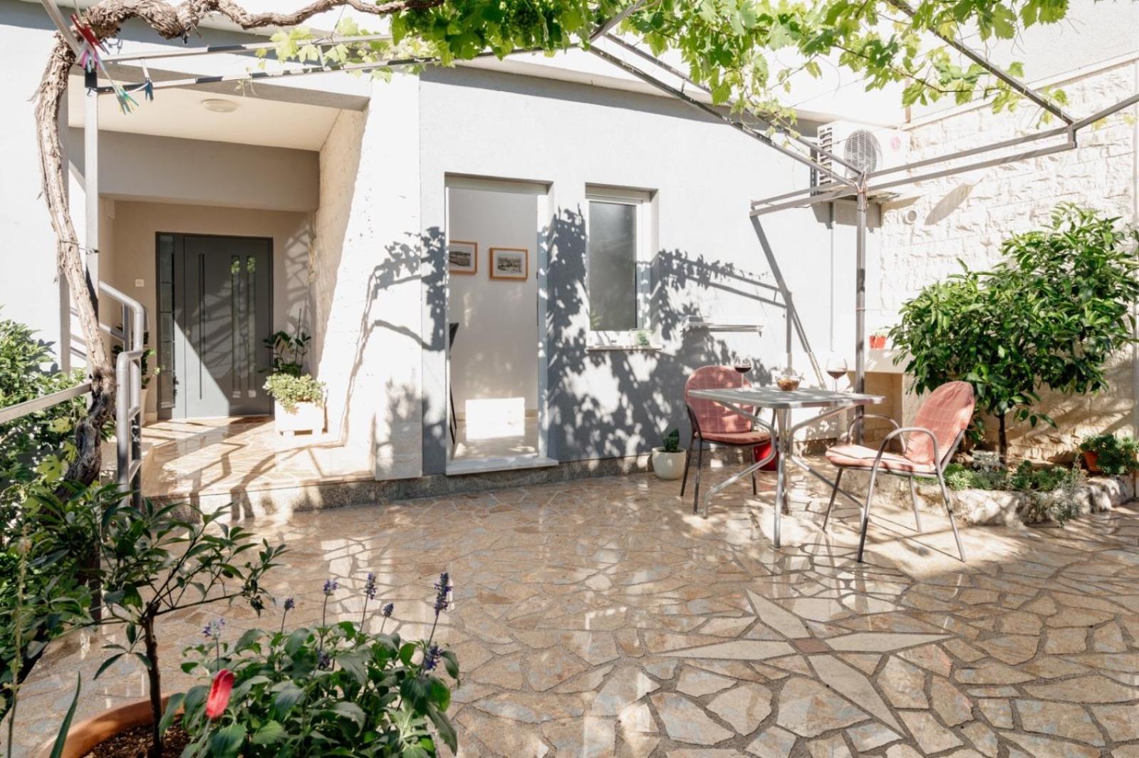 Apartments Kudelik Trogir Eksteriør billede